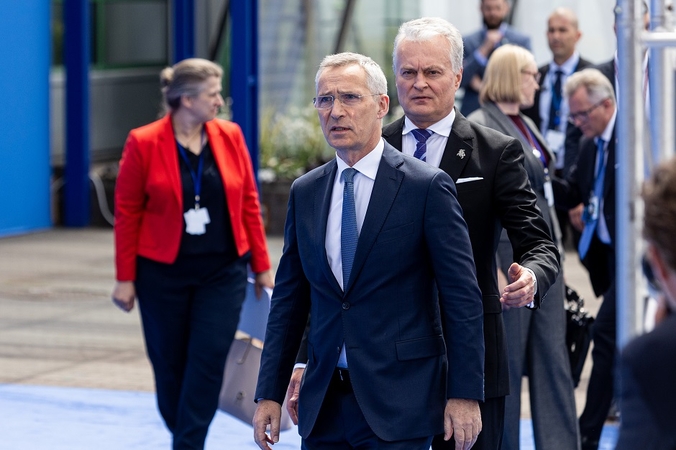 NATO vadovas: narystės klausimas bus svarbus tik tokiu atveju, jeigu Ukraina išliks