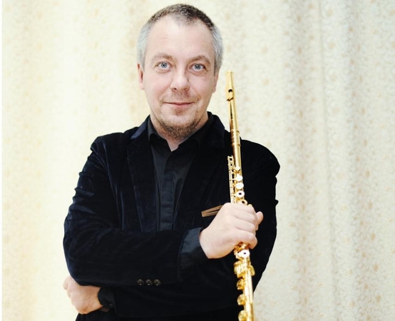 Fleitininkas J. Mačys.