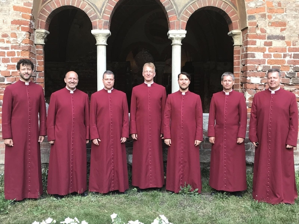Grigališkasis choralas ir improvizacijos mušamiesiems – Vilniaus festivalyje