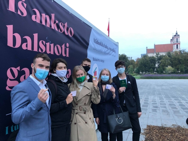 Seimo rinkimai: balsavimą stebės šimtai savanorių