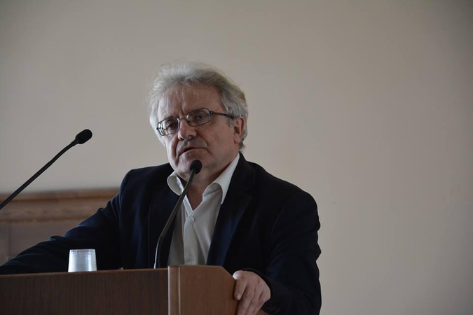 Profesorius V. Radžvilas: užsibrėžėme išnykti
