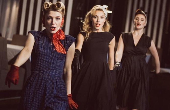 „Vaidilos teatre“ – kalėdinis svingo muzikos ir šokio siautulys
