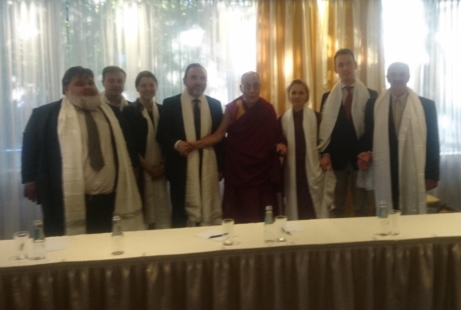 Lietuvos parlamentarai steigia draugystės su Tibetu grupę