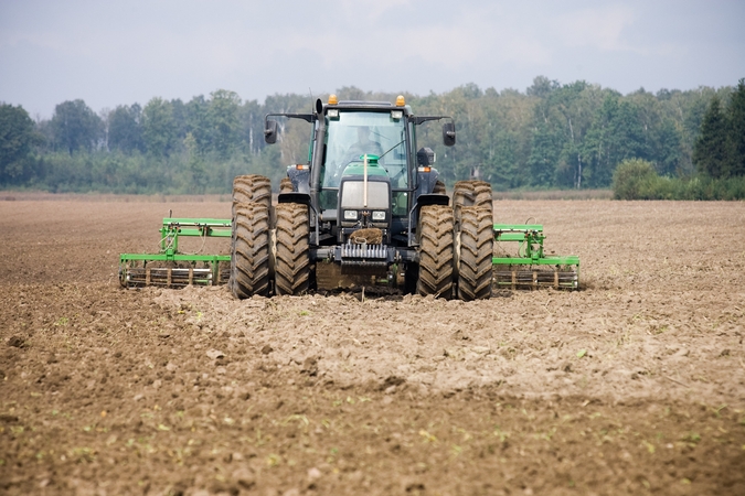 K. Navickas: mažinant pesticidų naudojimą, reikia atsižvelgti į realybę
