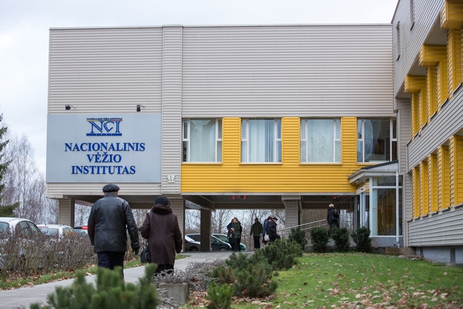 A. Dulkys su laikinąja Vėžio instituto vadove aptars įstaigos reorganizaciją