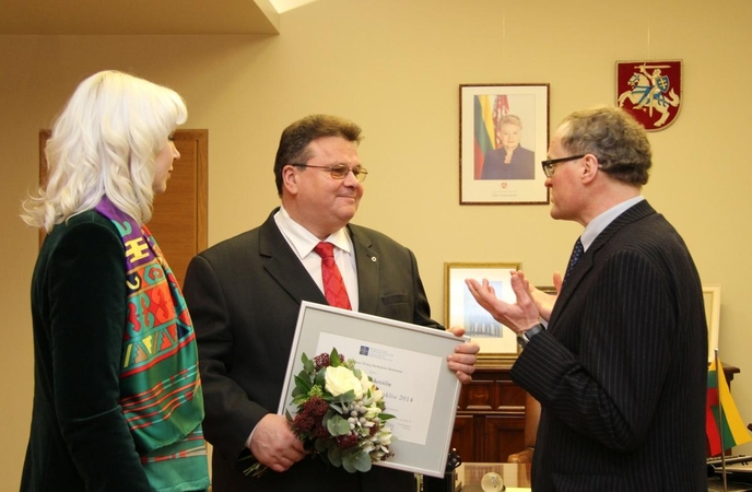 Žmogaus teisių stebėjimo instituto apdovanojimą šiemet gavo L. Linkevičius