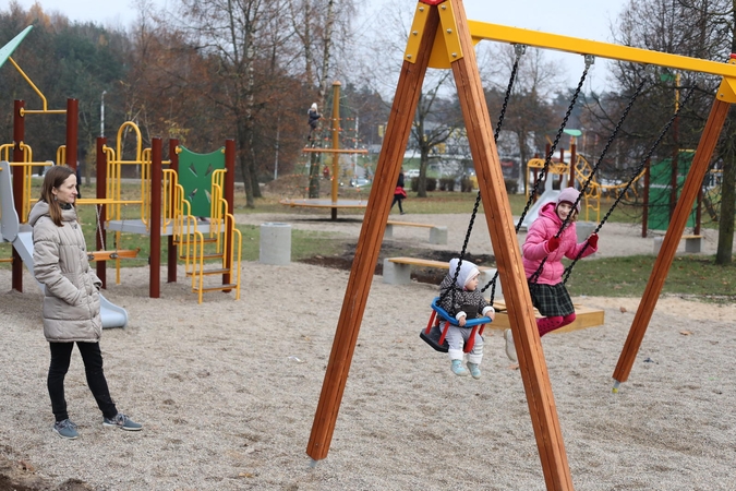 Sostinės mažiesiems – 130 naujų žaidimo aikštelių