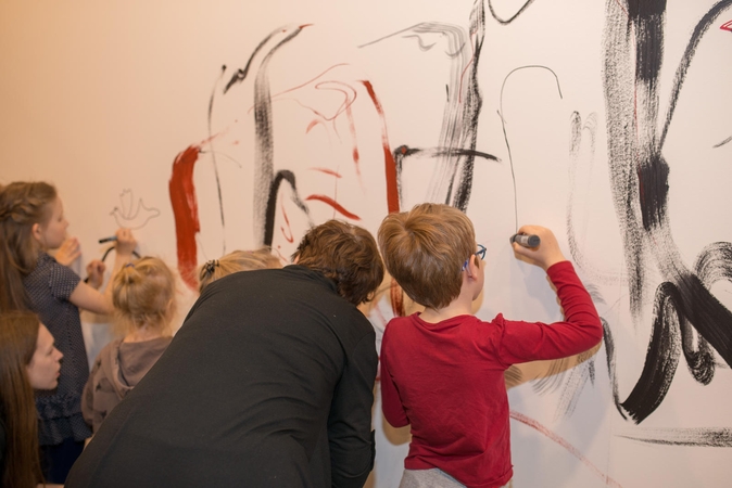 „ArtVilnius’18“ dirbtuvės – nuo „Kaltūnautikos“ iki sidabro dulkių