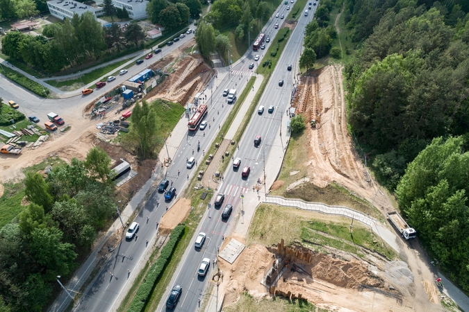 Prasideda T. Narbuto g. viaduko sijų montavimas (bus eismo pakeitimų)