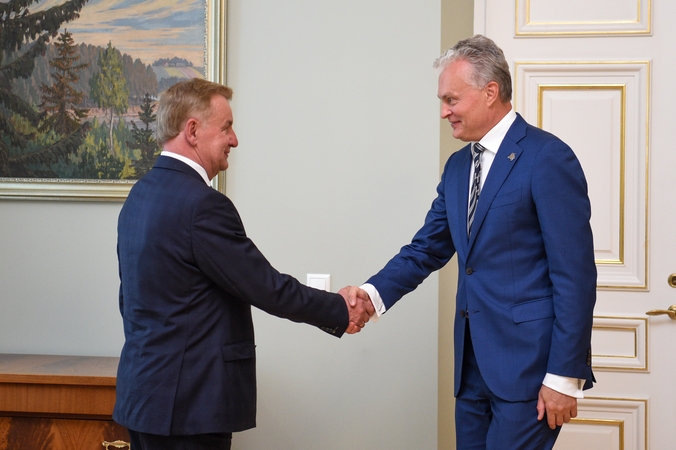 Tapęs ekonomikos ministru R. Sinkevičius peržiūrėtų pagalbą verslui