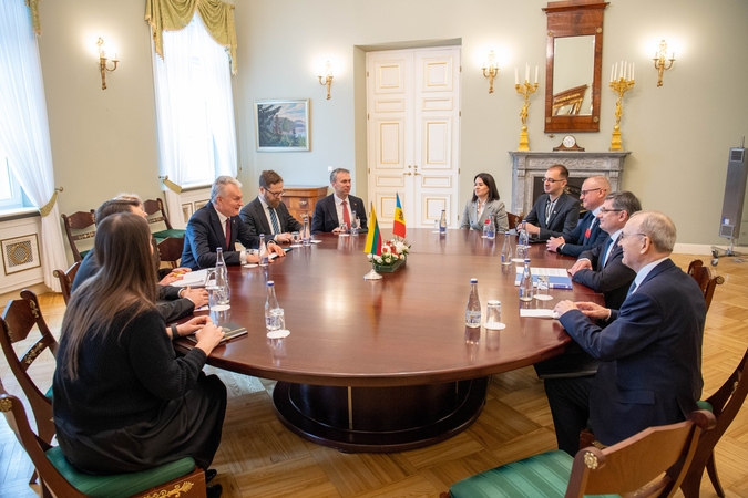 G. Nausėda narystės ES siekiančiai Moldovai siūlo Lietuvos ekspertų pagalbą