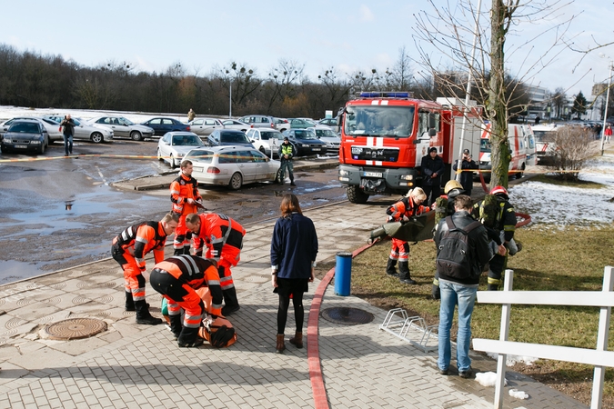 Žiema grįžo su jai būdingomis nelaimėmis: praėjusią parą Kaune nukentėjusiųjų – keliolika