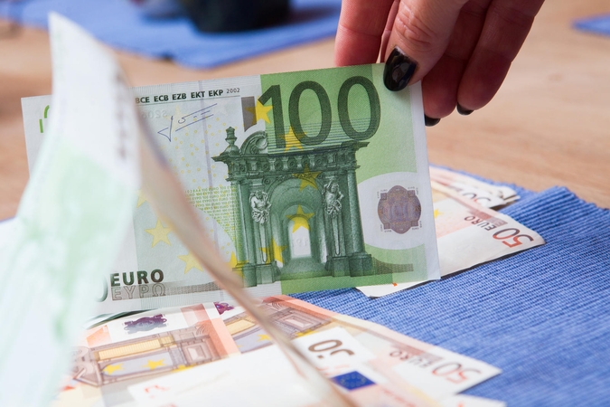 Valdžia ir bankai ieško sprendimų dėl būsto paskolų reguliavimo
