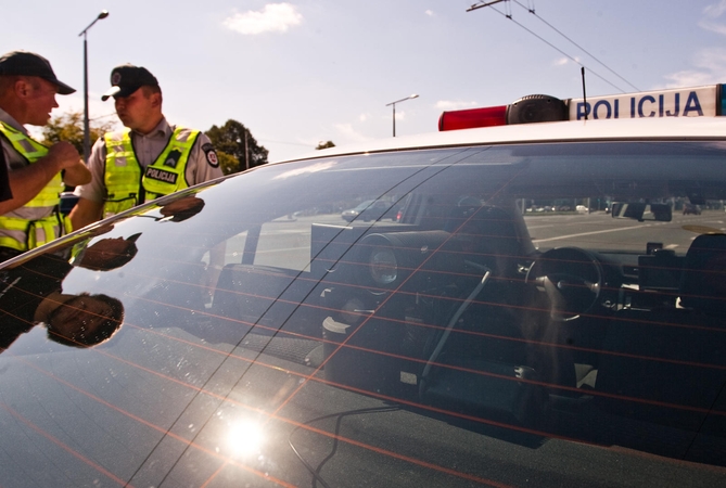 Šalies keliuose prasidėjo masinė greičio kontrolė