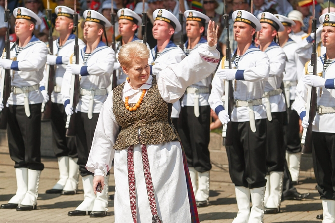 Kviečia nominuoti šimtą moterų, kuriomis Lietuva didžiuojasi