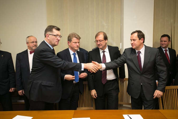 A. Butkevičius ir V. Tamoševkis toliau nesutaria dėl R. Cytackos