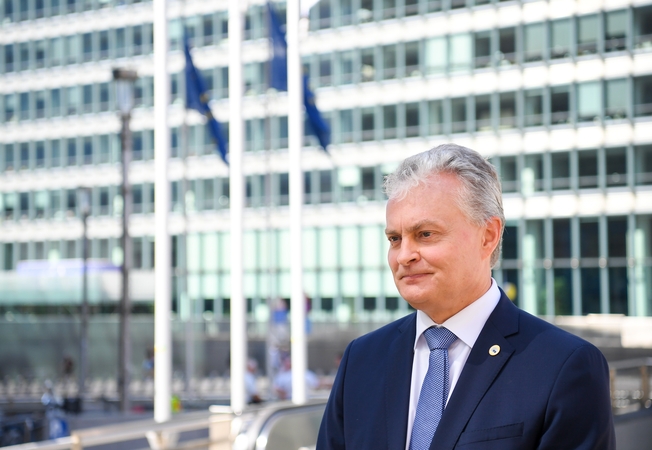 Prezidento komanda dirbs Birštone, G. Nausėda užtruko Briuselyje