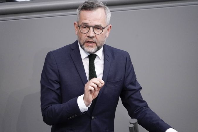 Vokietijos parlamento URK vadovas atsiprašo Lietuvos: mes ignoravome jūsų nuomonę