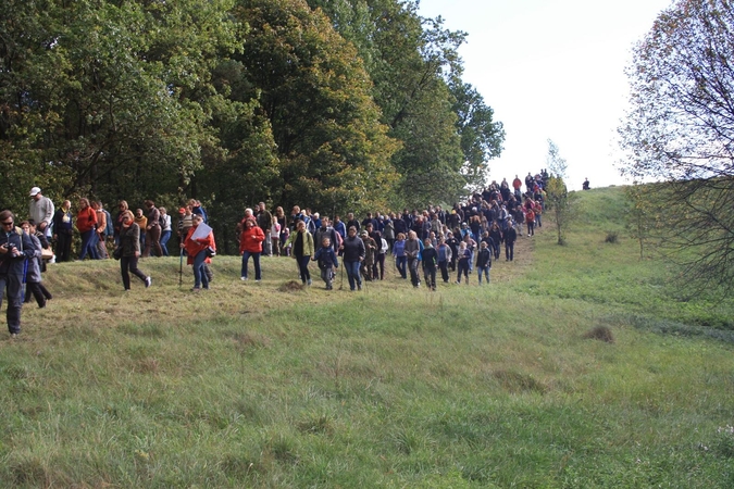 Nepraleiskite nemokamo pėsčiųjų žygio po Pavilnių parką