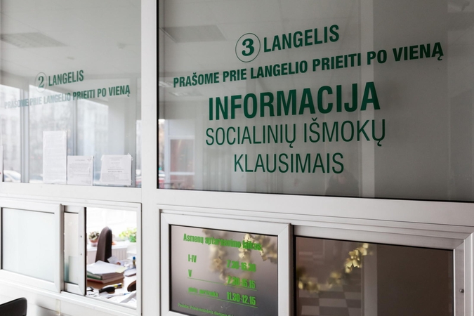 Liks nepanaudota pusė socialinėms pašalpoms skirtų lėšų