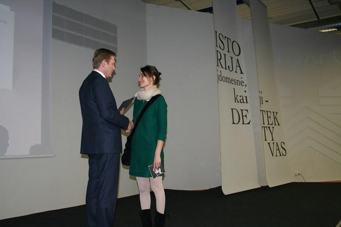 Knygų mugėje – apdovanojimai gražiausių 2014 metų knygų dailininkams