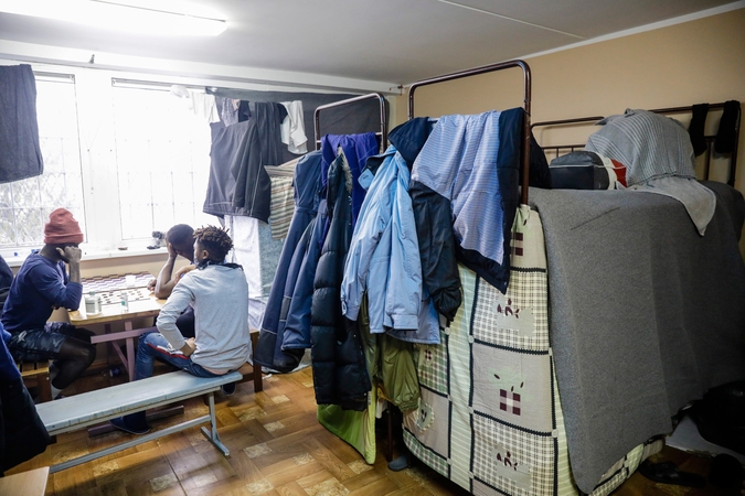 VSAT spręs, ar įleisti į šalį į ligoninę gabentą, Baltarusijos pasienyje rastą sirą