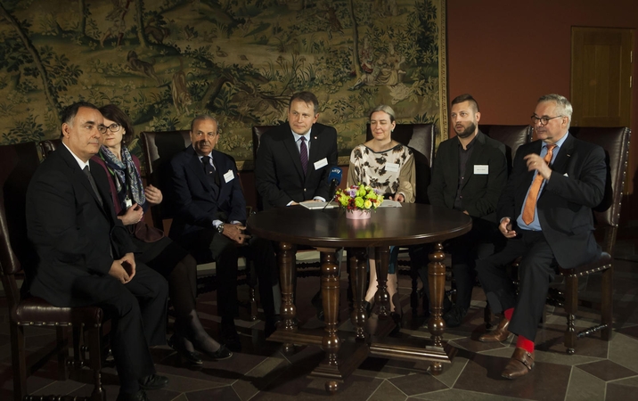 Valdovų rūmuose duris atveria dvi naujos tarptautinės parodos