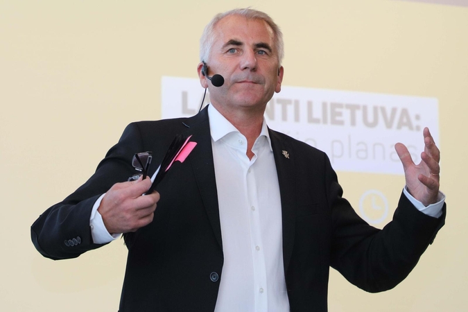 V. Ušackas žada siekti JAV karinės bazės Lietuvoje