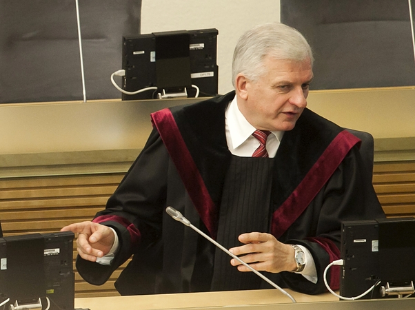 Iš pareigų atleistas Aukščiausiojo Teismo teisėjas P. Kuconis