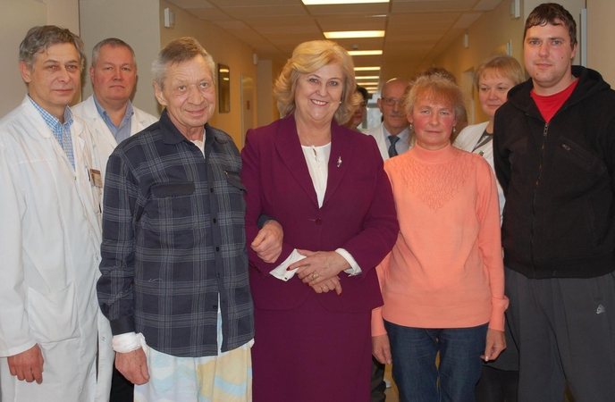 Ministrė aplankė širdies transplantaciją patyrusius ligonius