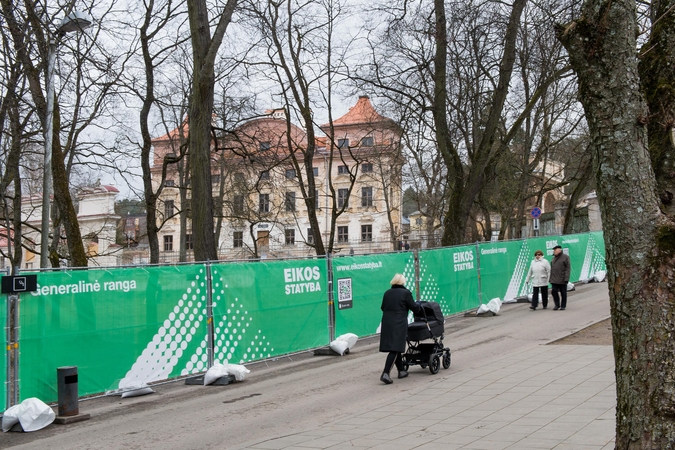 Antakalnio žmonės apgynė Sapiegų parką nuo kirvių