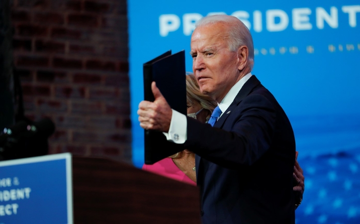 JAV rinkikų kolegija patvirtino J. Bideno pergalę prezidento rinkimuose