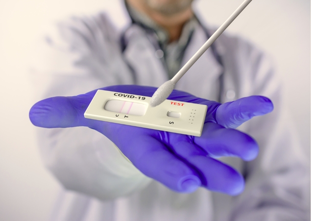 COVID-19 diagnozuoti įsigalioja greitieji testai, epidemijos gali būti lokalios