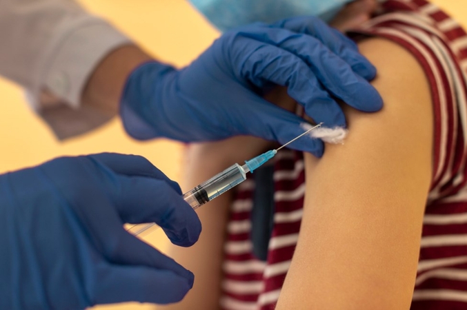 Seimo pirmininkė: vaikų nuo 5 metų skiepijimas turi didelę prasmę
