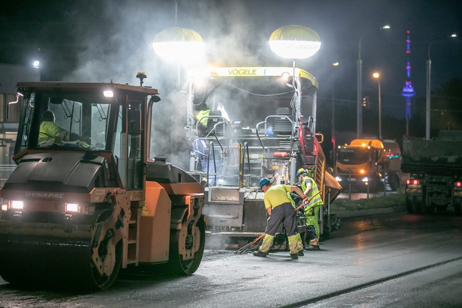 Sostinės Justiniškių gatvė tvarkoma pasitelkiant naujas technologijas