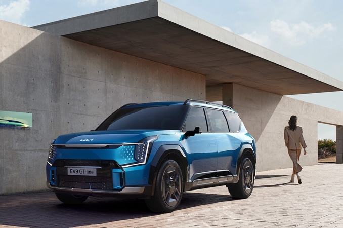 Pasirinkimas: moterų nuomone, „Kia EV9“ puikus visais metų laikais.