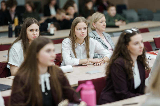 Svarba: KU įvyko jau 12-oji mokinių mokslinė konferencija „Tolerantiška mokykla – saugi visuomenė“.