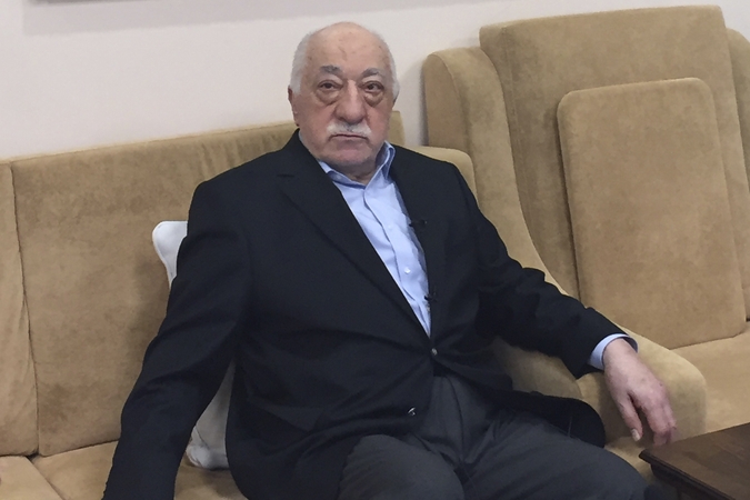 Finalas: F. Gulenas prarado reikšmingą dalį paramos, nes daugybė jo sekėjų atsidūrė kalėjimuose, o tūkstančiai buvo priversti bėgti iš Turkijos.