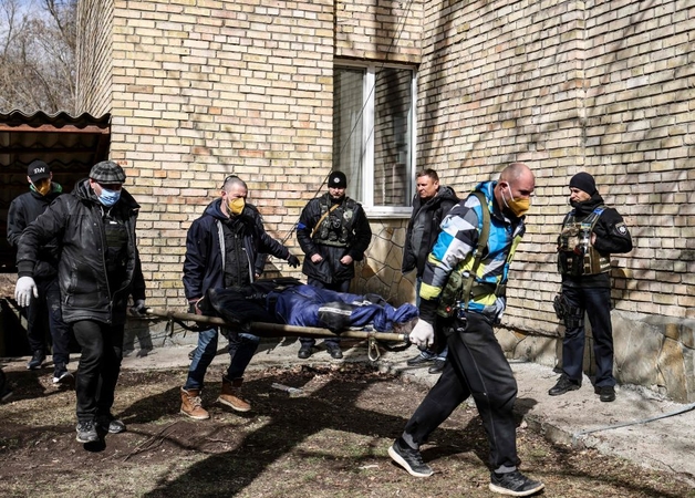 Politologas: jei Vakarai kovoja prieš barbarizmą, tai pastangos nėra pakankamos