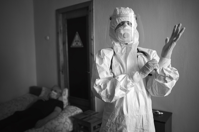 Koronaviruso infekcija: 352 nauji susirgimai, mirė vienas žmogus