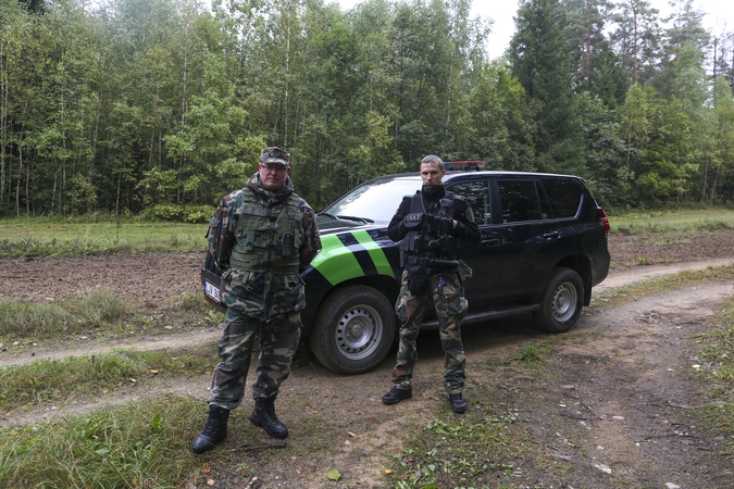 Praėjusią parą į Lietuvą bandė patekti aštuoni nelegalūs migrantai
