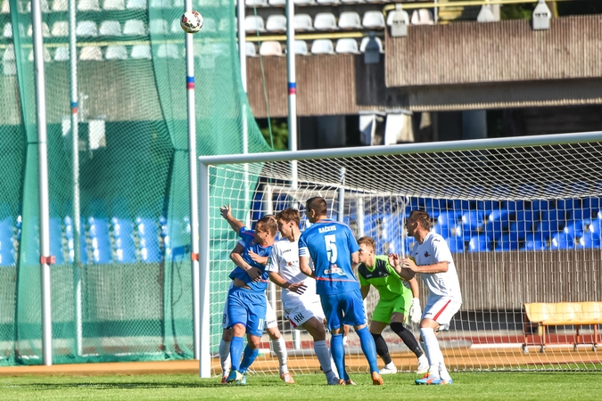 Lietuvos futbolo A lygos rungtynes trečiadieniais transliuos TV6 kanalas