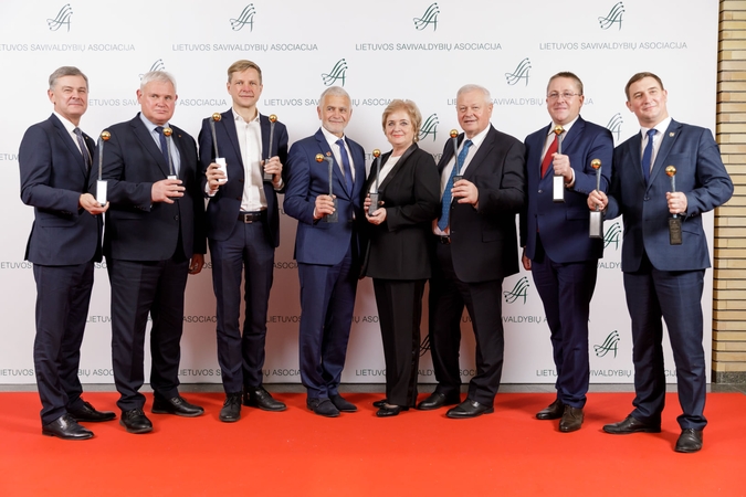 Vilniuje „Auksinėmis krivūlėmis“ apdovanotos geriausios savivaldybės