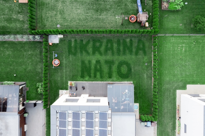 Prie kauniečio namų – žinutė JAV prezidentui J. Bidenui