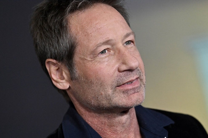 1960 — gimė TV serialo „X failai“ žvaigždė David Duchovny.