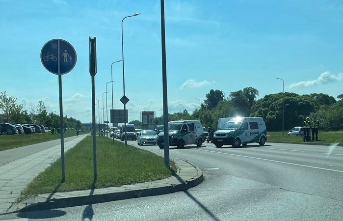 Uostamiesčio Šiaurės prospekte partrenktas paauglys atsidūrė medikų rankose