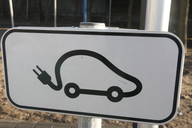 Elektromobilius uostamiestyje kraus nemokamai