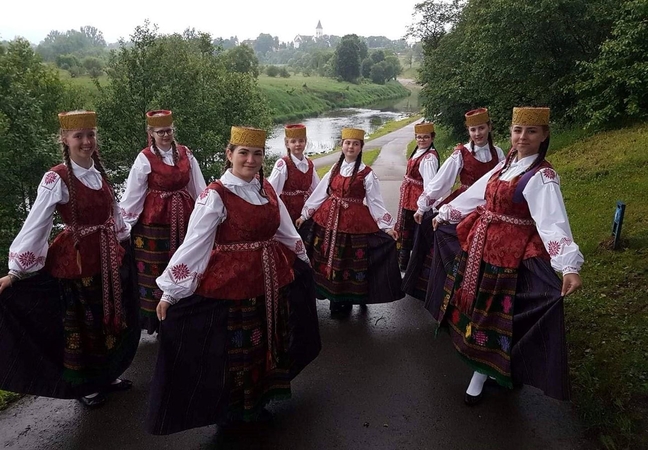 „Aukso paukštės“ apdovanojimai – ryškiausiems Lietuvos mėgėjų meno puoselėtojams