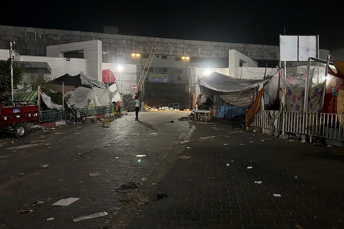 Izraelio ir „Hamas“ susirėmimai paralyžiavo Gazos ligonines