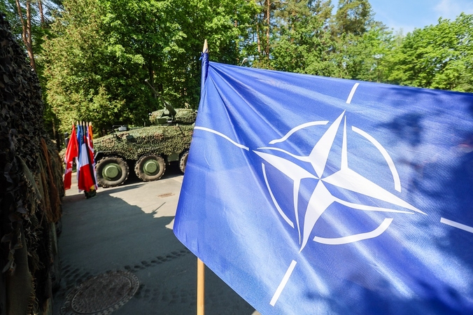 NATO parengė pirmą Vilniaus viršūnių susitikimo deklaracijos juodraštį: prasideda derybos
